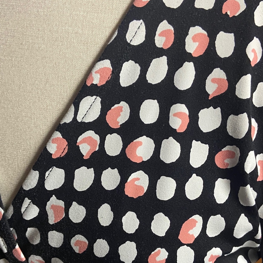Talbots Black White Rose Polka Dot Blouse Faux wrap flattering sexy MED - Picture 2 of 6